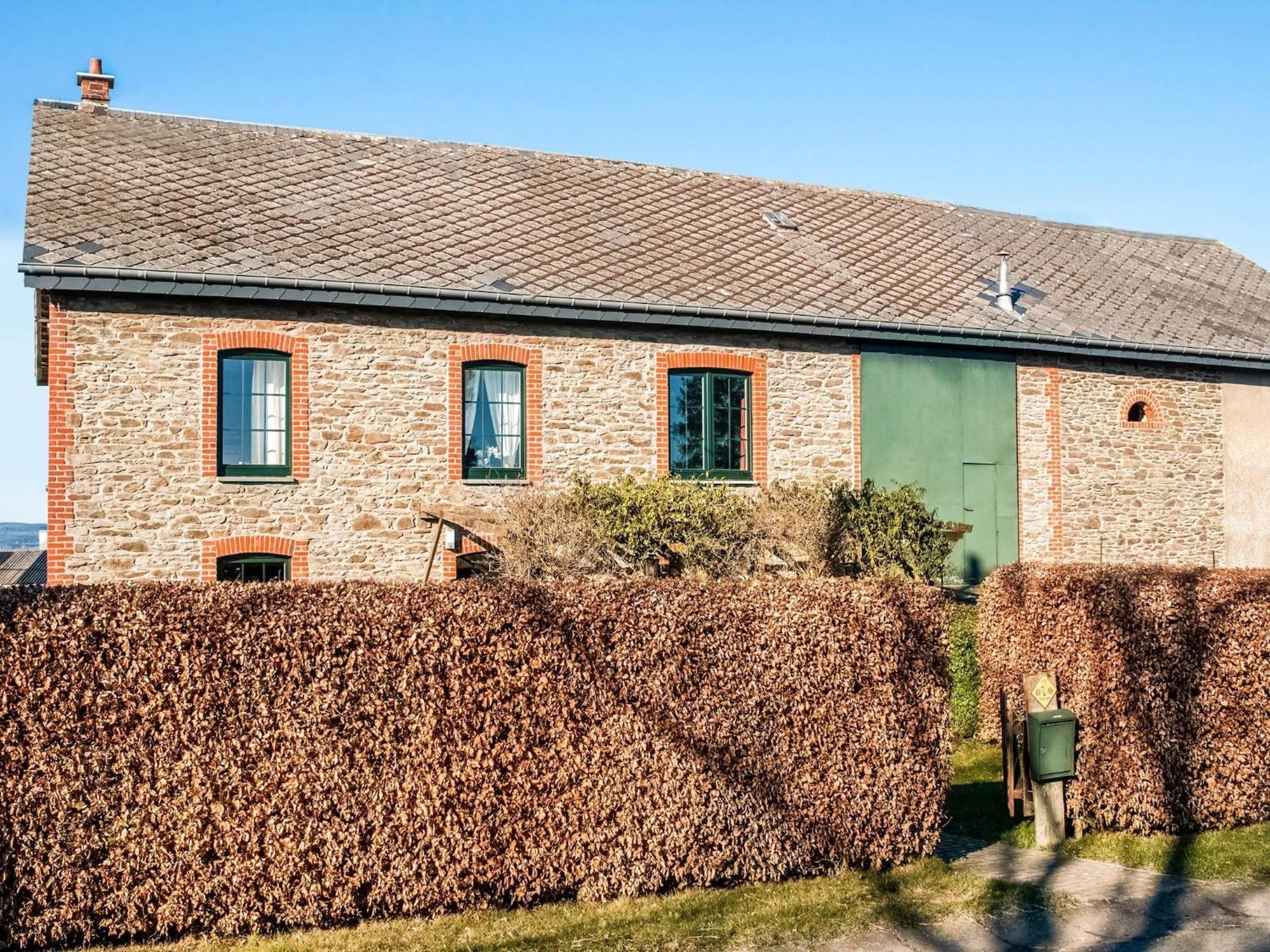 Pretty Farmhouse In Houffalize With Courtyard Eksteriør bilde